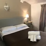 Hotel Casale Dei Massimi