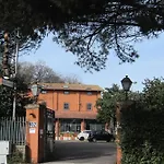 Casale Dei Massimi 2*