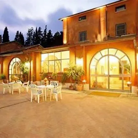 Otel Casale Dei Massimi 2*