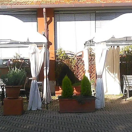 Casale Dei Massimi Otel