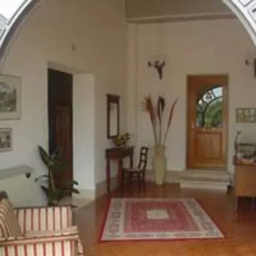 카살레 데이 마시미 2*