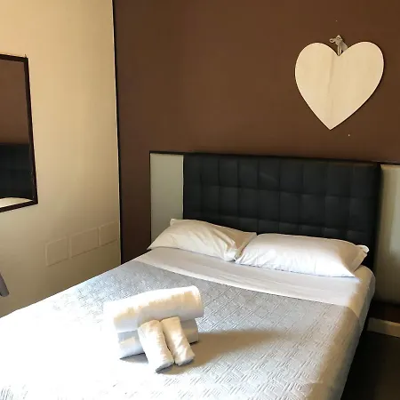Otel Casale Dei Massimi 2*
