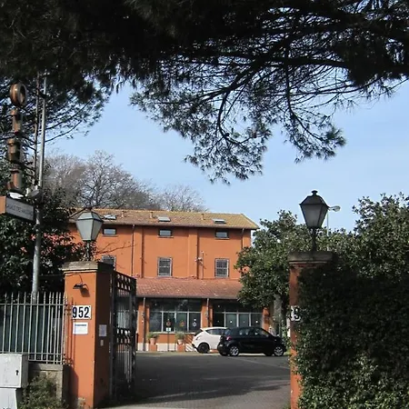 Casale Dei Massimi 2*