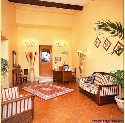 Hotel Casale Dei Massimi 2*