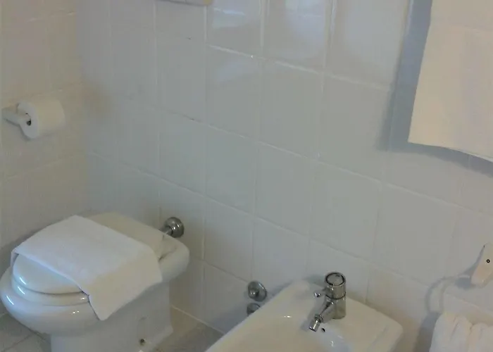 Hotel Casale Dei Massimi 2*